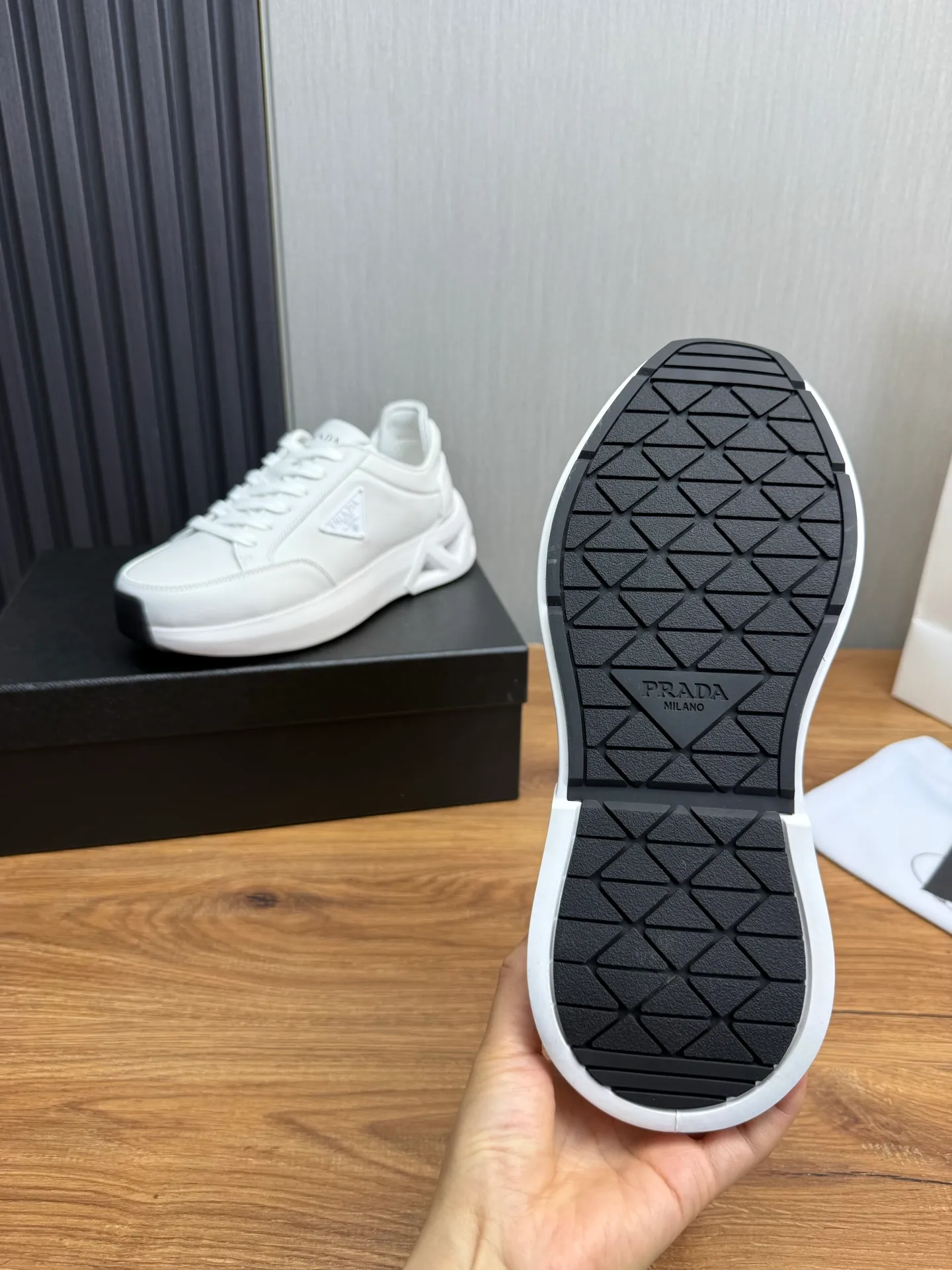 Men's shoes 💰820💰 [PRADA] New models synchronized with the official website, high-quality shipments ✔️Best sellers🔥 Original cowhide + cowhide lining, 1🆚1 replica, original bottom, 38-45 (men's 38.45 custom-made, non-returnable)